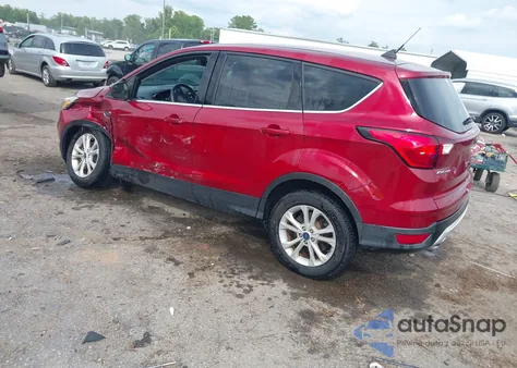 2019 Ford Escape Se из США, поврежденный, VIN 1FMCU9GD6KUB49115